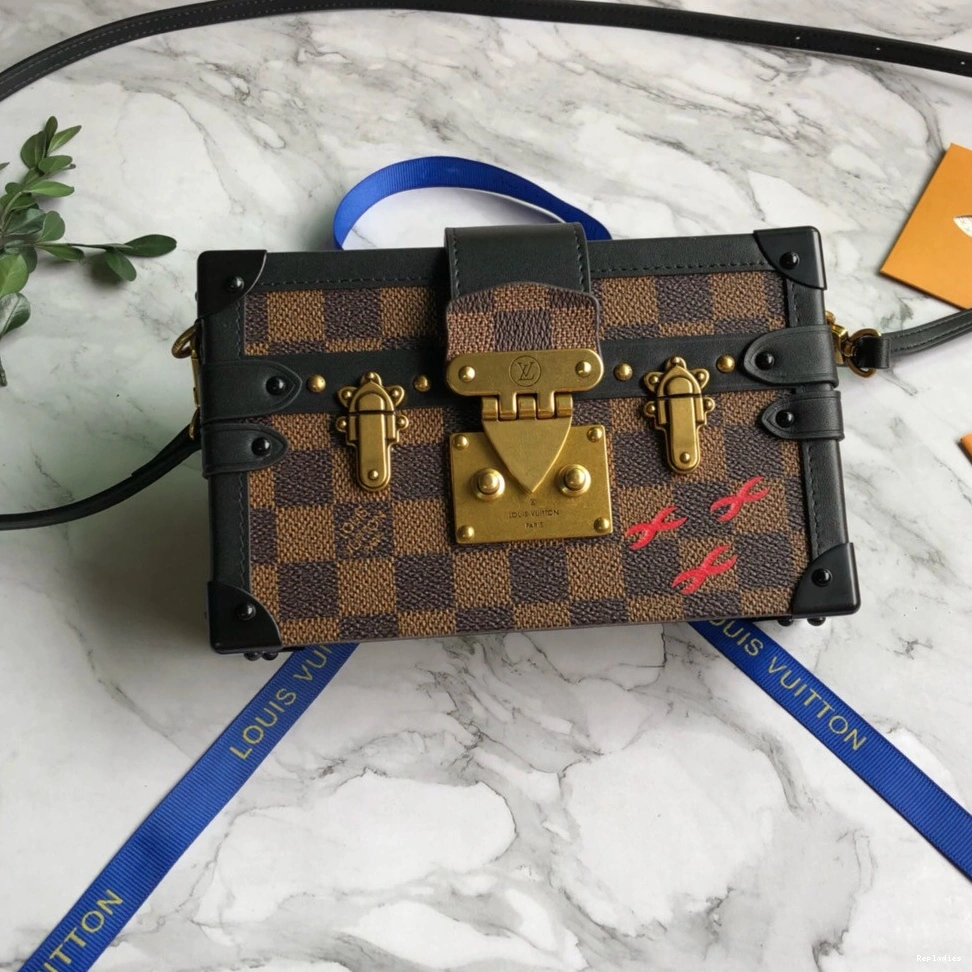 Fake Louis Bags PETITE LOUIS VUITTON MALLE 0824